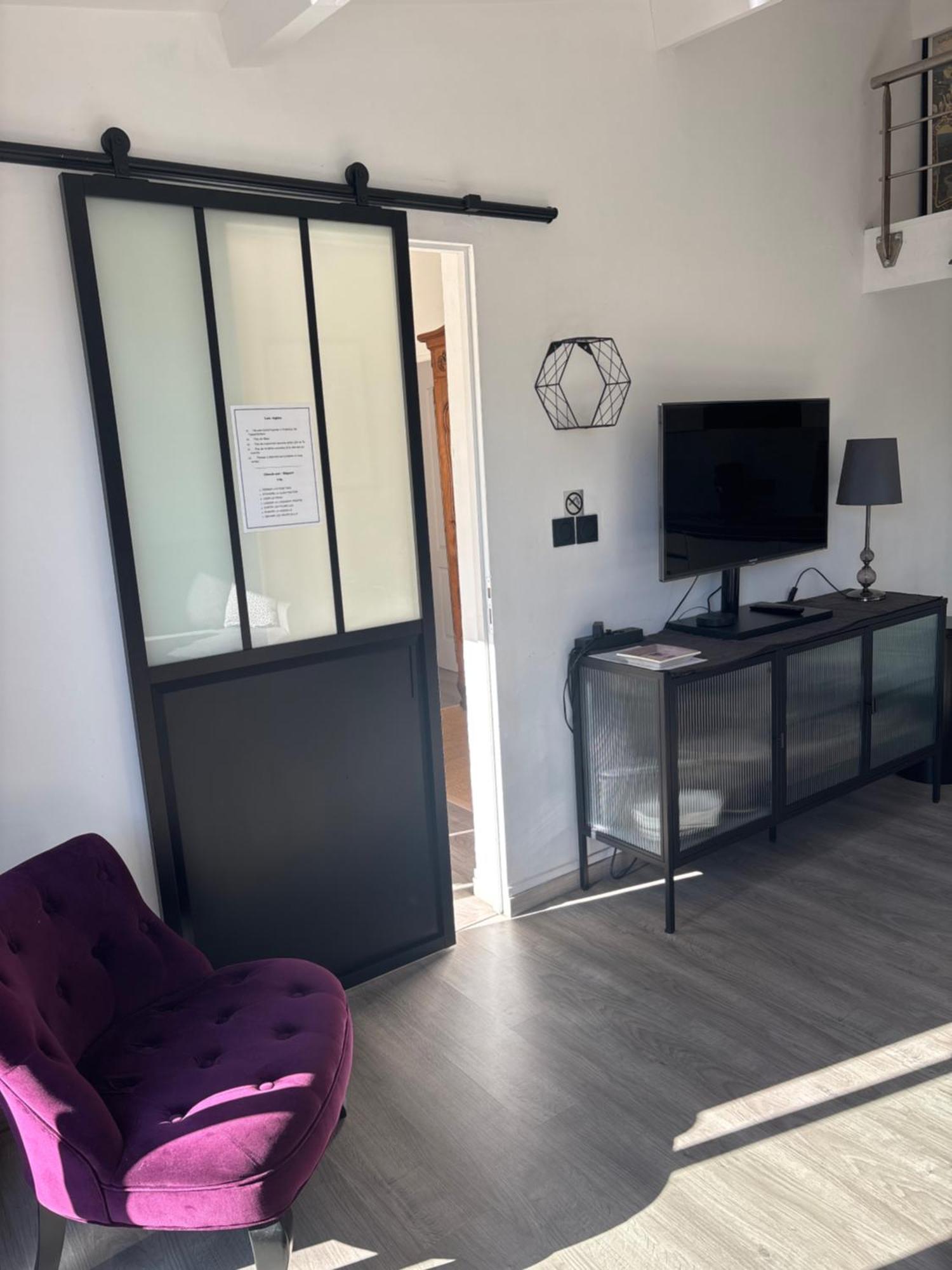 Les Mesanges Apartment Кастелно-льо-Ле Екстериор снимка